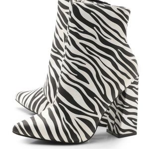 BooHoo Zebra Print Booties Size 9